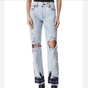 Alice + Olivia Genevieve Baggy Jean In Blue